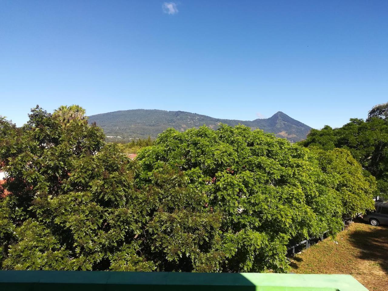 Hotel Berlin San Salvador Luaran gambar